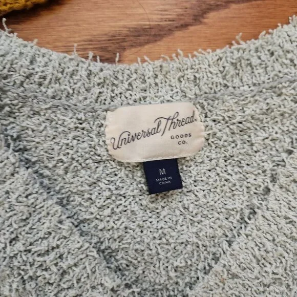 Lot of 3 Assorted Women's Knitted Pullover Sweaters Different Size M/L - Picture 3 of 10